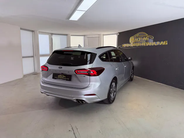 Ford Focus 1.0 MHEV ST-Line Automat