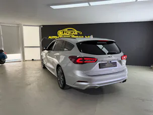 Ford Focus 1.0 MHEV ST-Line Automat