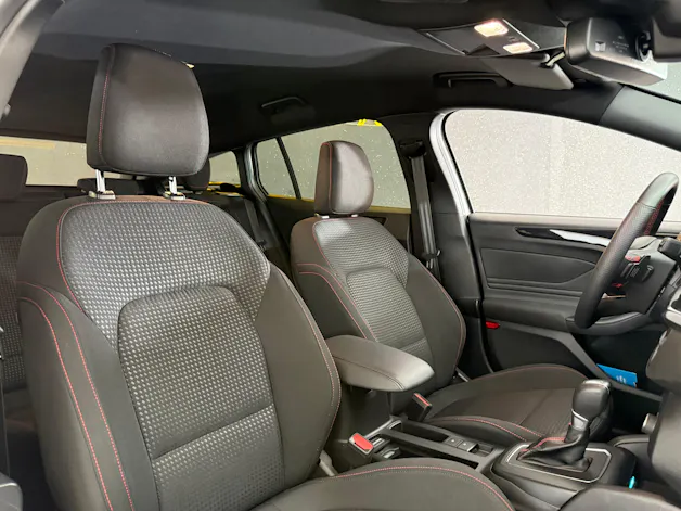 Ford Focus 1.0 MHEV ST-Line Automat
