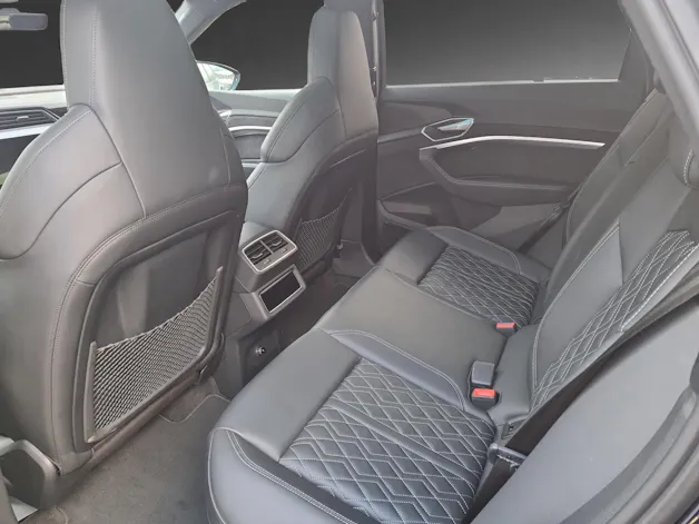Audi e-tron 55 Sportback S Line quattro