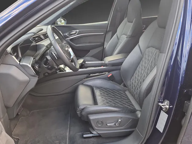 Audi e-tron 55 Sportback S Line quattro