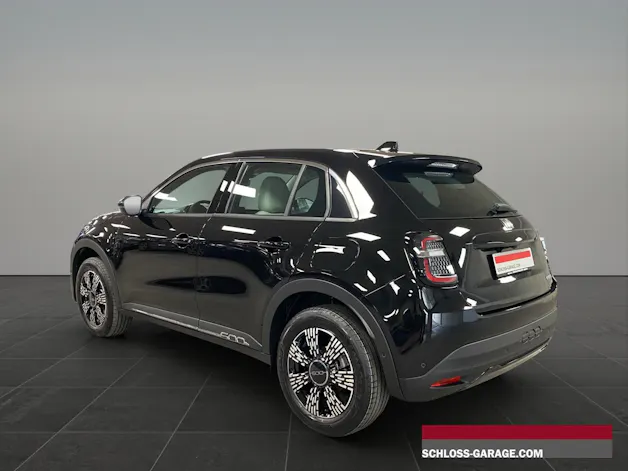 Fiat 600 1.2 Hybrid 136 Swis