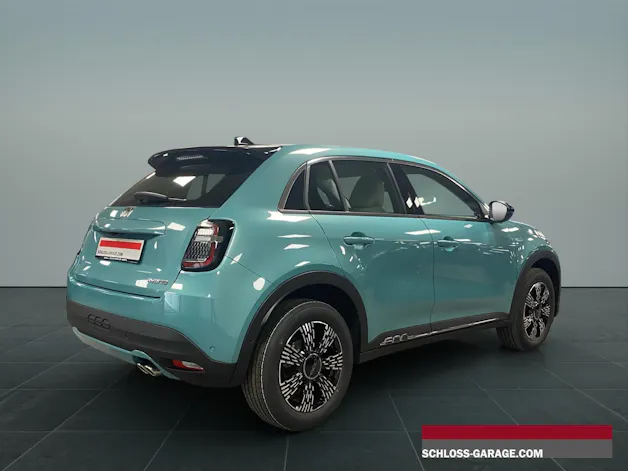 Fiat 600 1.2 Hybrid 136 Swis