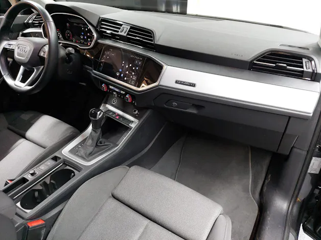 AUDI Q3 35 TDI S line quattro S-tronic