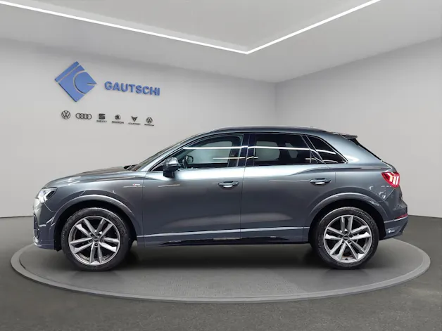 AUDI Q3 35 TDI S line quattro S-tronic