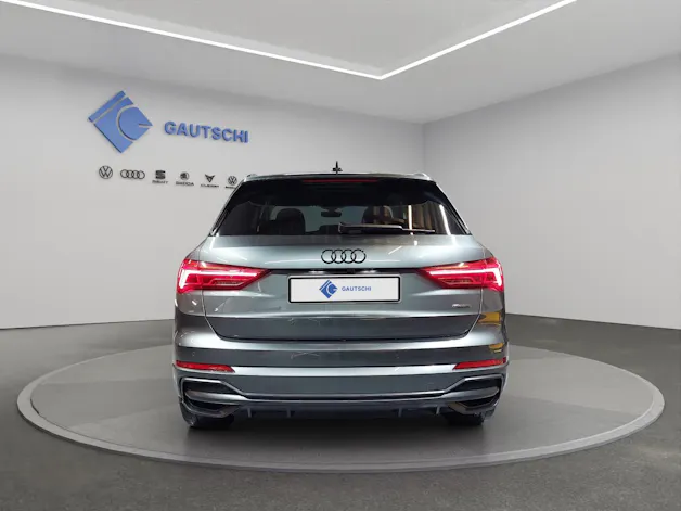 AUDI Q3 35 TDI S line quattro S-tronic