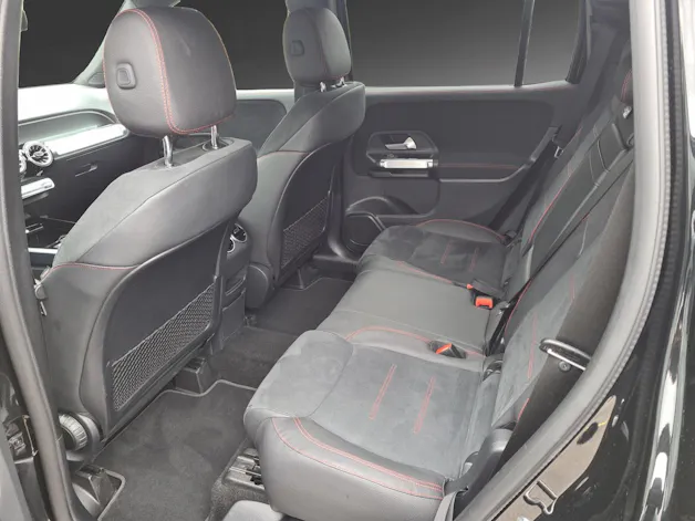 Mercedes-Benz GLB 250 4Matic AMG Line 8G-Tronic