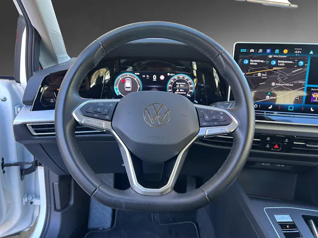 VW Golf Variant 2.0 TDI Life DSG