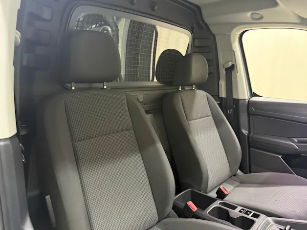 VW Caddy Cargo 2.0TDI DSG