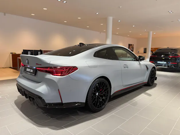 BMW M4 CSL Coupé