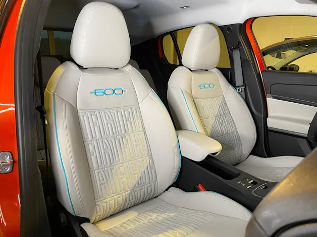 Fiat 600 e La Prima