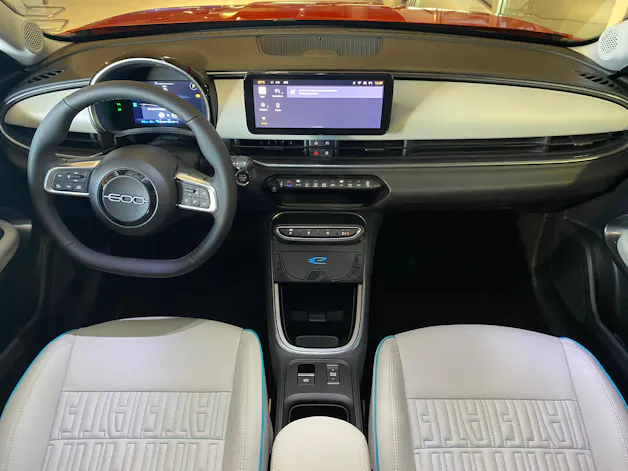 Fiat 600 e La Prima