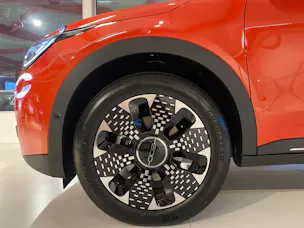Fiat 600 e La Prima