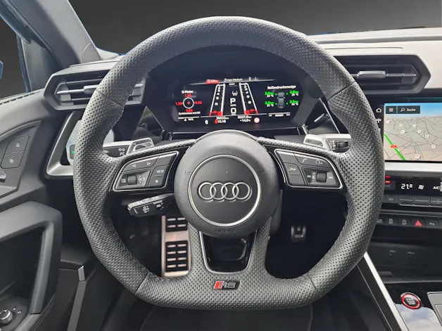 Audi RS3 Limousine 2.5 TSI quattro S-tronic