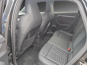 Audi RS3 Limousine 2.5 TSI quattro S-tronic