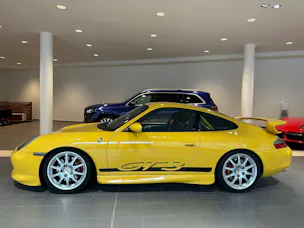 Porsche 911 GT3 CS