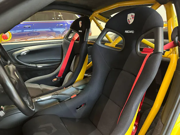 Porsche 911 GT3 CS