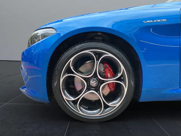 Alfa Romeo Giulia 2.0 Q4 Veloce