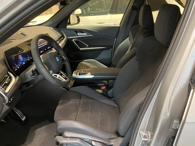 BMW iX1 xDrive 30 M Sport