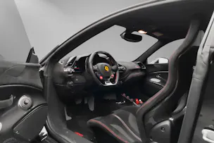 Ferrari 488 Pista 3.9 V8