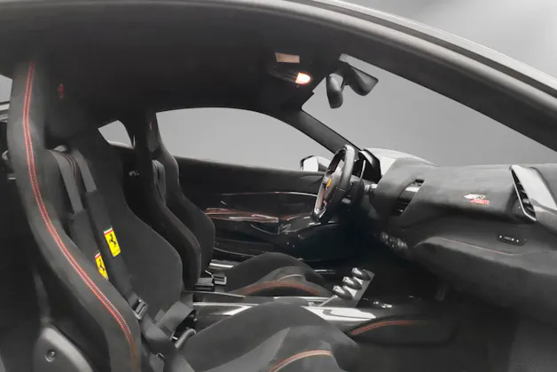 Ferrari 488 Pista 3.9 V8