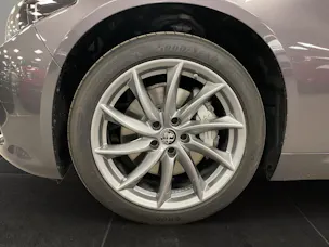 Alfa Romeo Giulia 2.0 Q4 Sprint Editi
