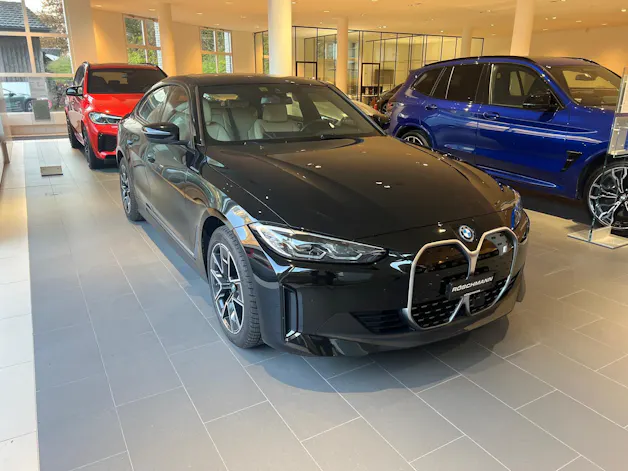 BMW i4 eDrive 35