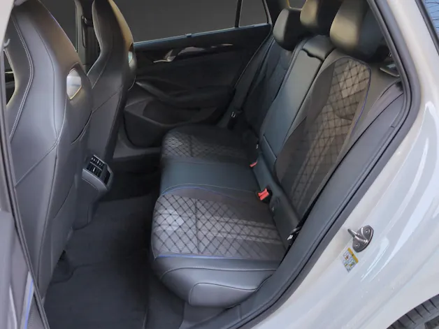 VW Passat Variant 2.0 TSI evo4 R-Line 4 Motion DSG