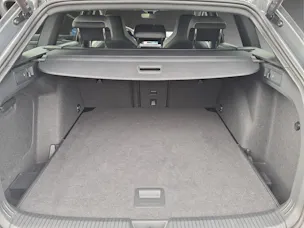VW Golf Variant 1.5 eTSI mHEV R-Line
