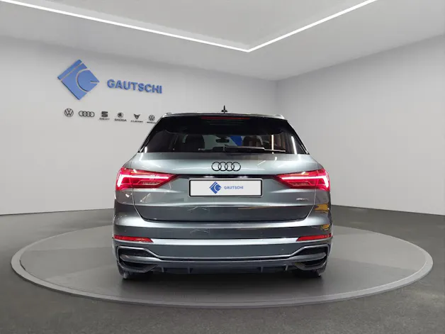 Audi Q3 35 TDI S line quattro S-tronic