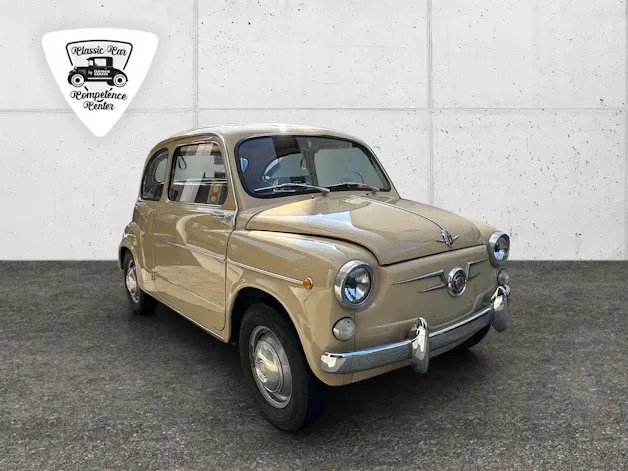 Fiat SEAT 600 D baugleich FIAT 600 (in Spanien endmontiert)