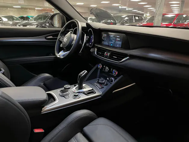 Alfa Romeo STELVIO 2.0 MA 280 AT Q4 Ve