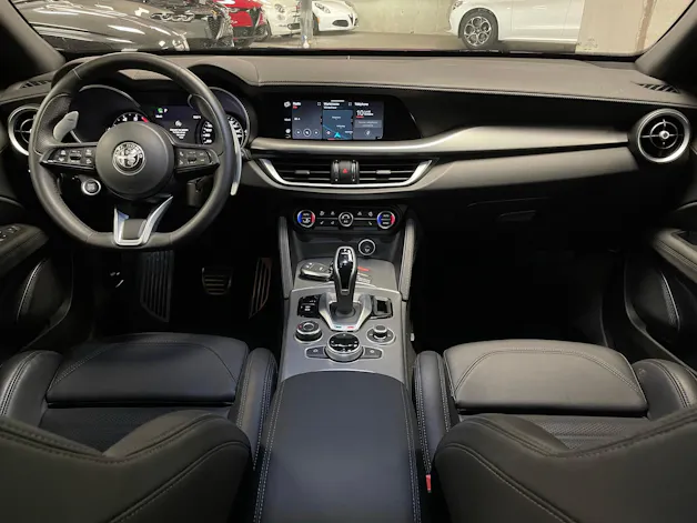 Alfa Romeo STELVIO 2.0 MA 280 AT Q4 Ve