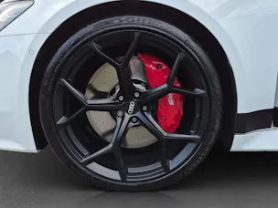 AUDI RS6 Avant 4.0 TFSI V8 quattro
