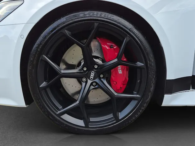 AUDI RS6 Avant 4.0 TFSI V8 quattro