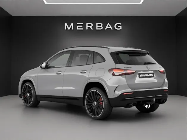 Mercedes-Benz GLA AMG 35 4Matic 8G-DCT