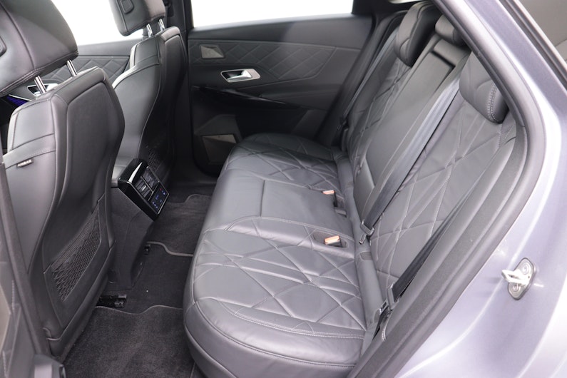 Vehicle image DS AUTOMOBILES DS7