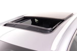 Vehicle image DS AUTOMOBILES DS7 Crossback 1.6 E-Tense Rivoli 4x4