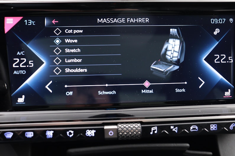 Vehicle image DS AUTOMOBILES DS7