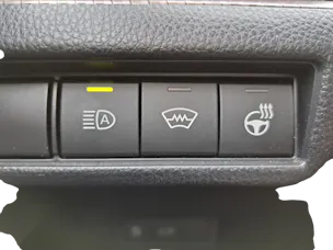Toyota Prius 2.0 Plug-In-Hybrid Style