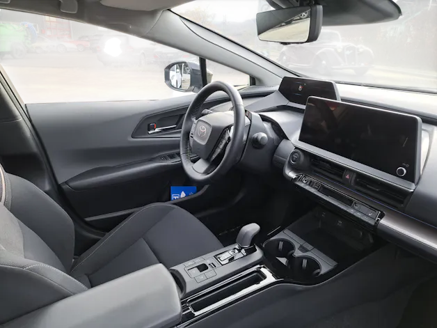 Toyota Prius 2.0 Plug-In-Hybrid Style