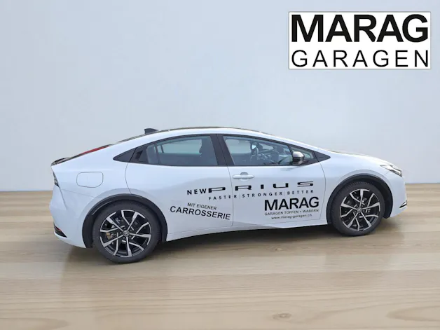 Toyota Prius 2.0 Plug-In-Hybrid Style