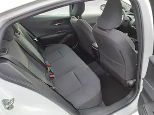Toyota Prius 2.0 Plug-In-Hybrid Style