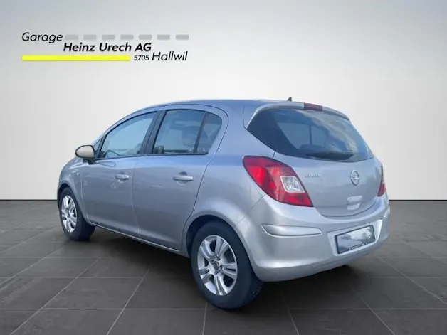 Opel Corsa 1.2i 16V TP Enjoy