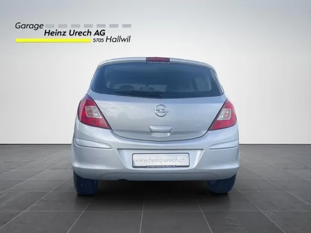 Opel Corsa 1.2i 16V TP Enjoy