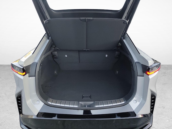 Vehicle image LEXUS RZ