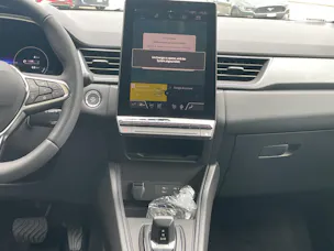Renault Captur 1.8 E-Tech techno