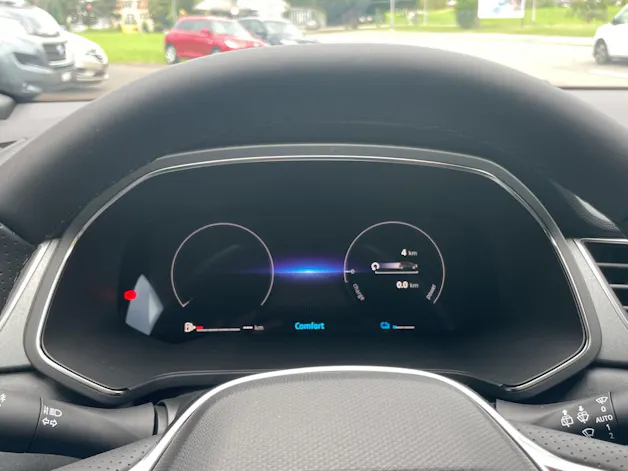 Renault Captur 1.8 E-Tech techno