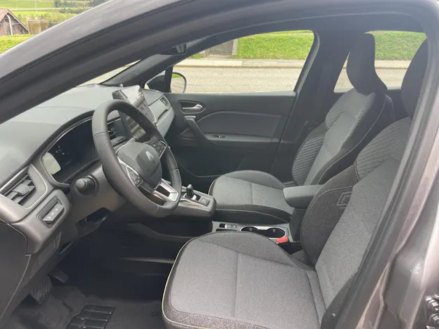 Renault Captur 1.8 E-Tech techno