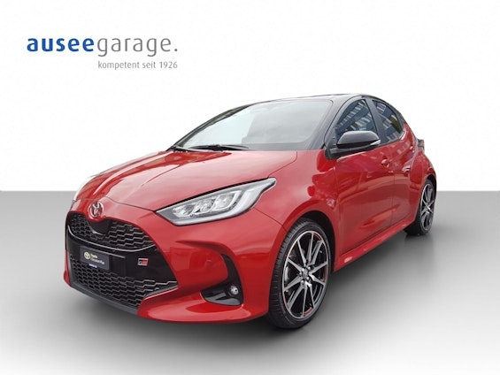 First vehicle image